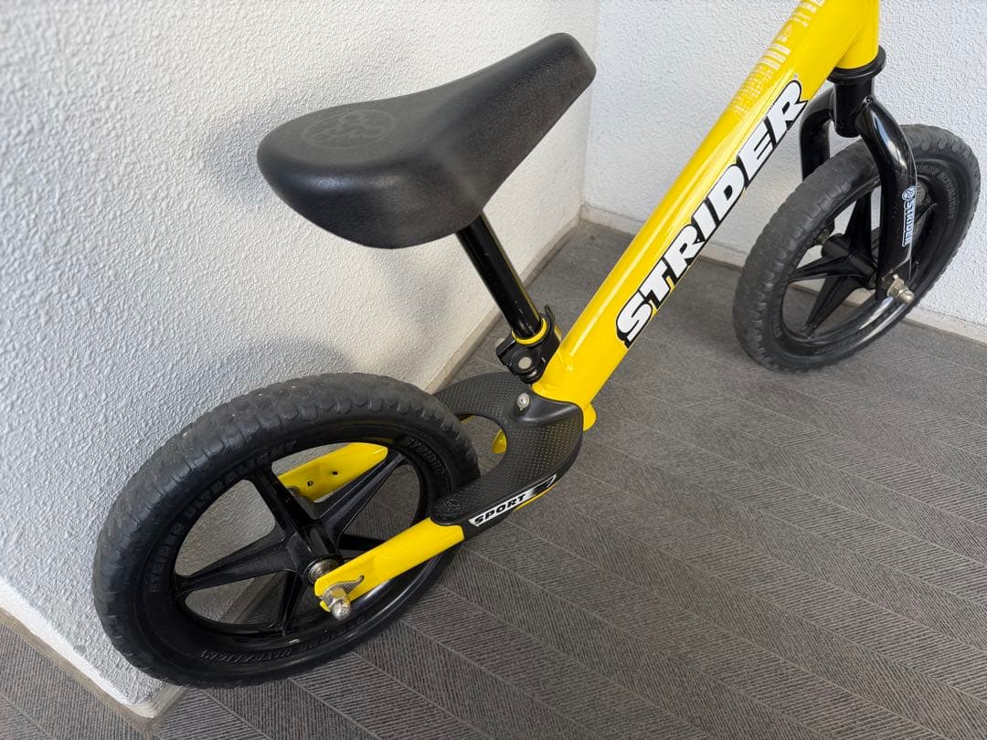 ストライダー 12インチ スポーツモデル