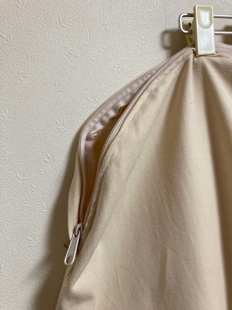 Yogibo U字型クッションとカバー クリーム