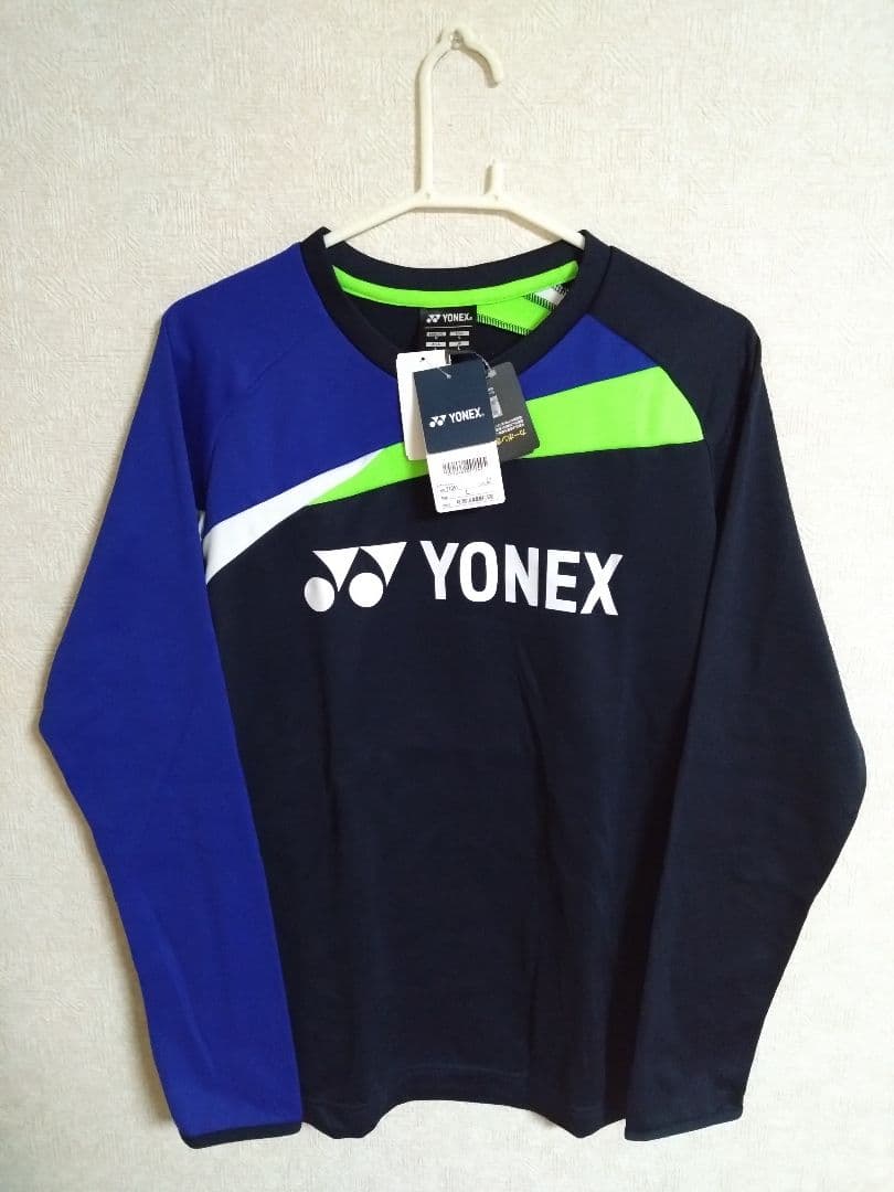 YONEXヨネックス 新品未使用 グリーンライン入りライトトレーナー