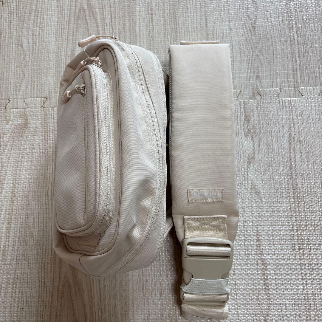 POMULU ポムル　ヒップシート　ナチュラルアイボリー