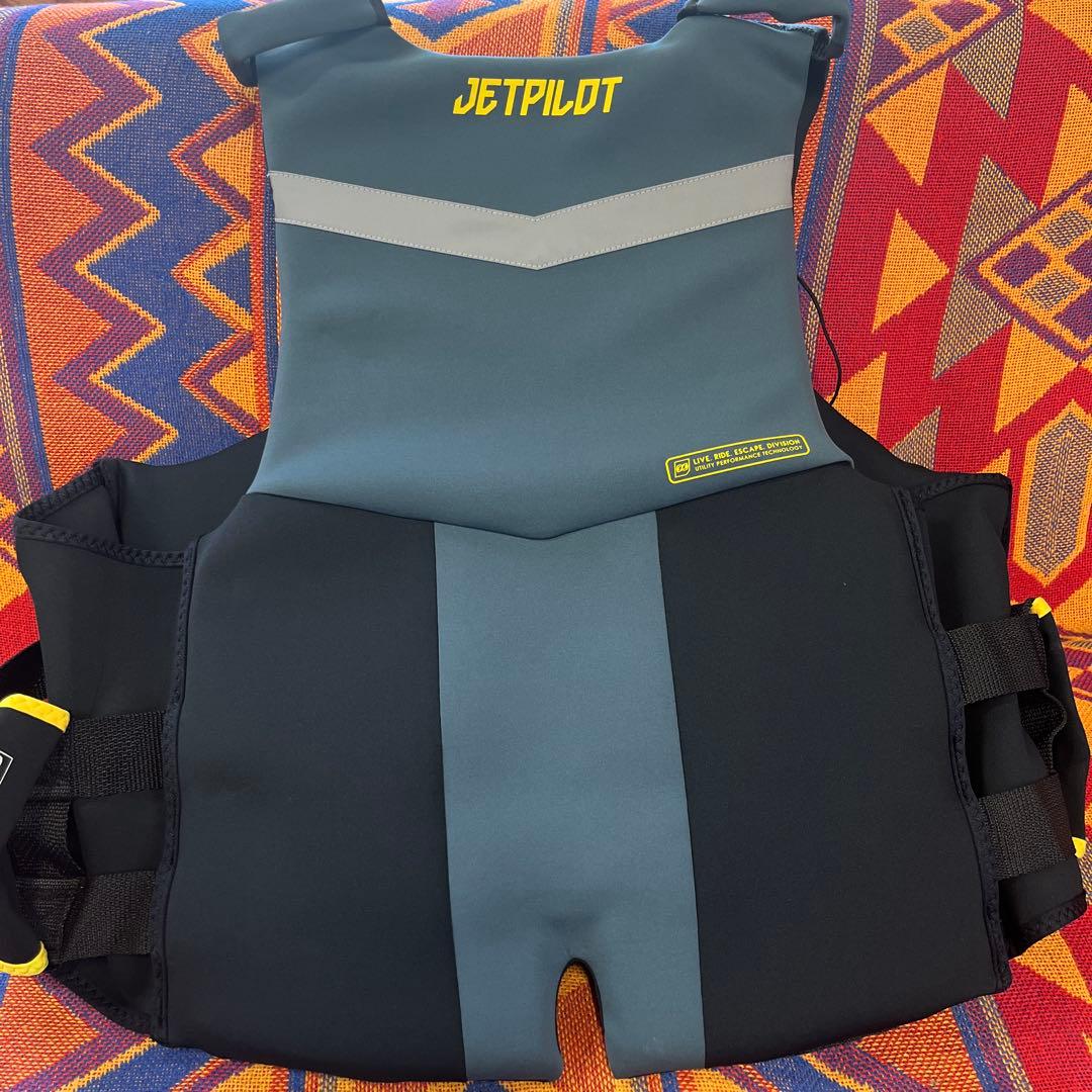 JETPILOT HELMSMAN ライフジャケット L/XL