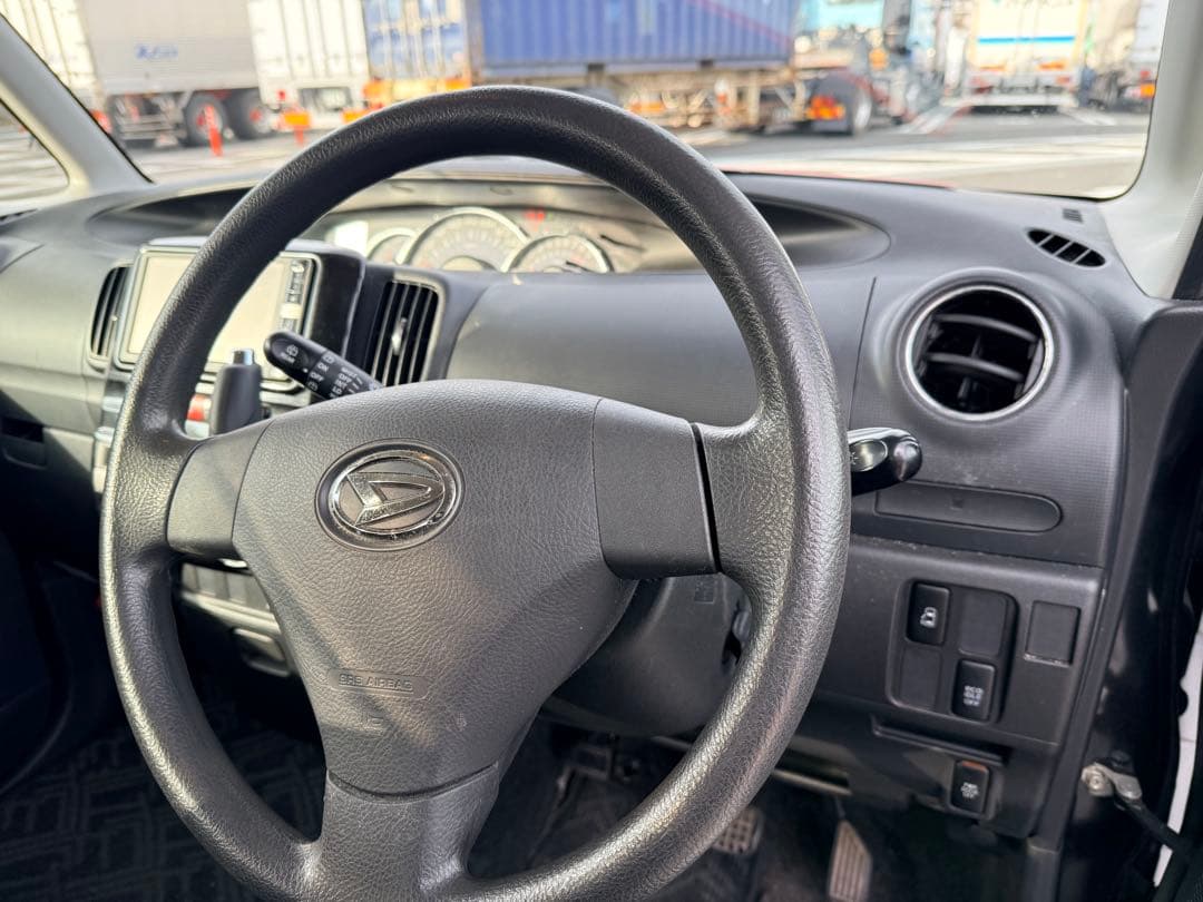 ダイハツ タントカスタム 車検 ナビ フルセグ 軽自動車 スマートキー ブラック