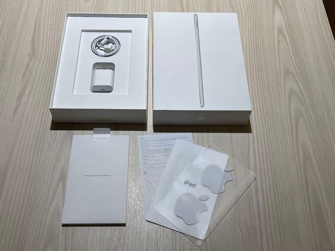 【iPad第9世代】Wolt用【箱・付属品付き】