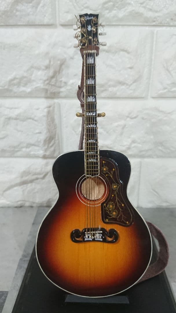 稀少 GIBSON SJ-200 ミニチュアギター 模型 スタンド ケース付