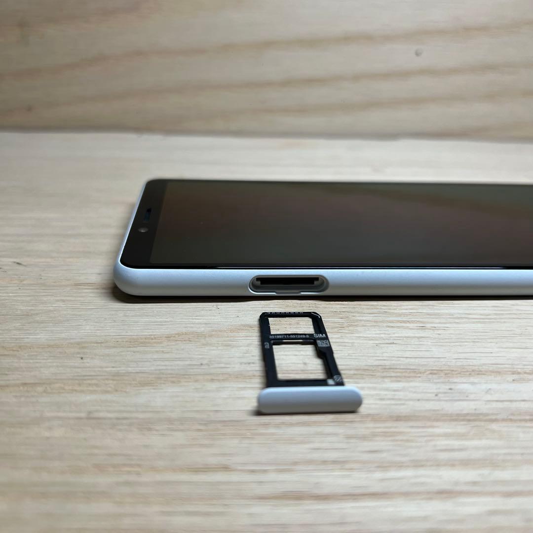 SONY Xperia 10 II SO-41A本体 E136