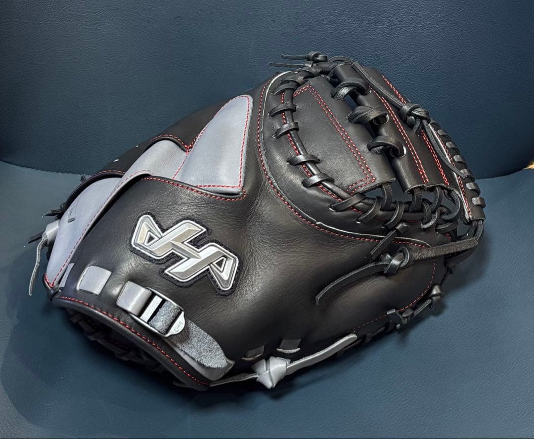 【匿名配送】ハタケヤマ　キャッチャーミット　2022年展示会限定　定番M08型