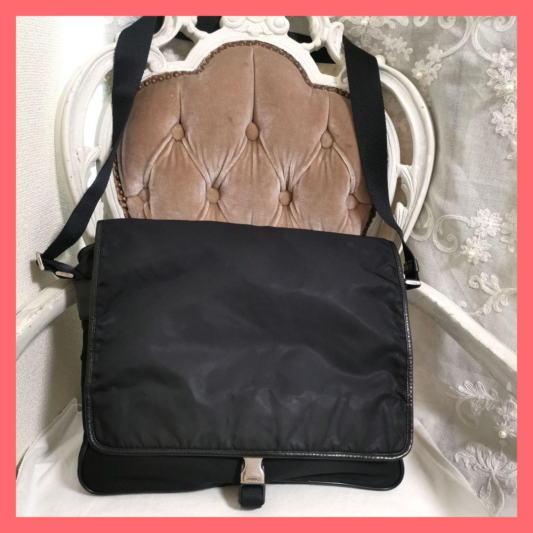 【良品】プラダPRADA斜めがけショルダーバッグ黒サフィアーノ鑑定済!