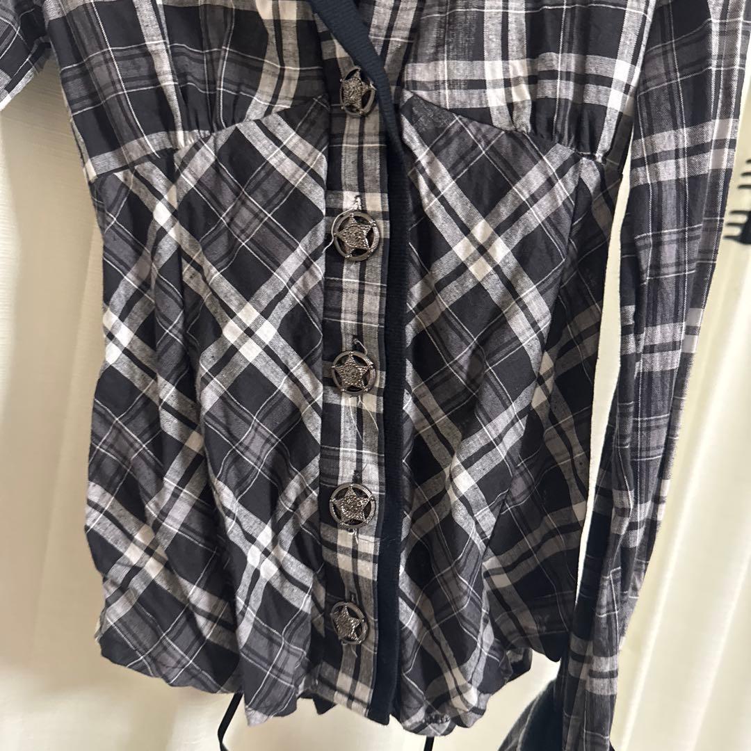 d.i.a 新品シャツ　背中空きタイプ　平成ギャルegg y2k