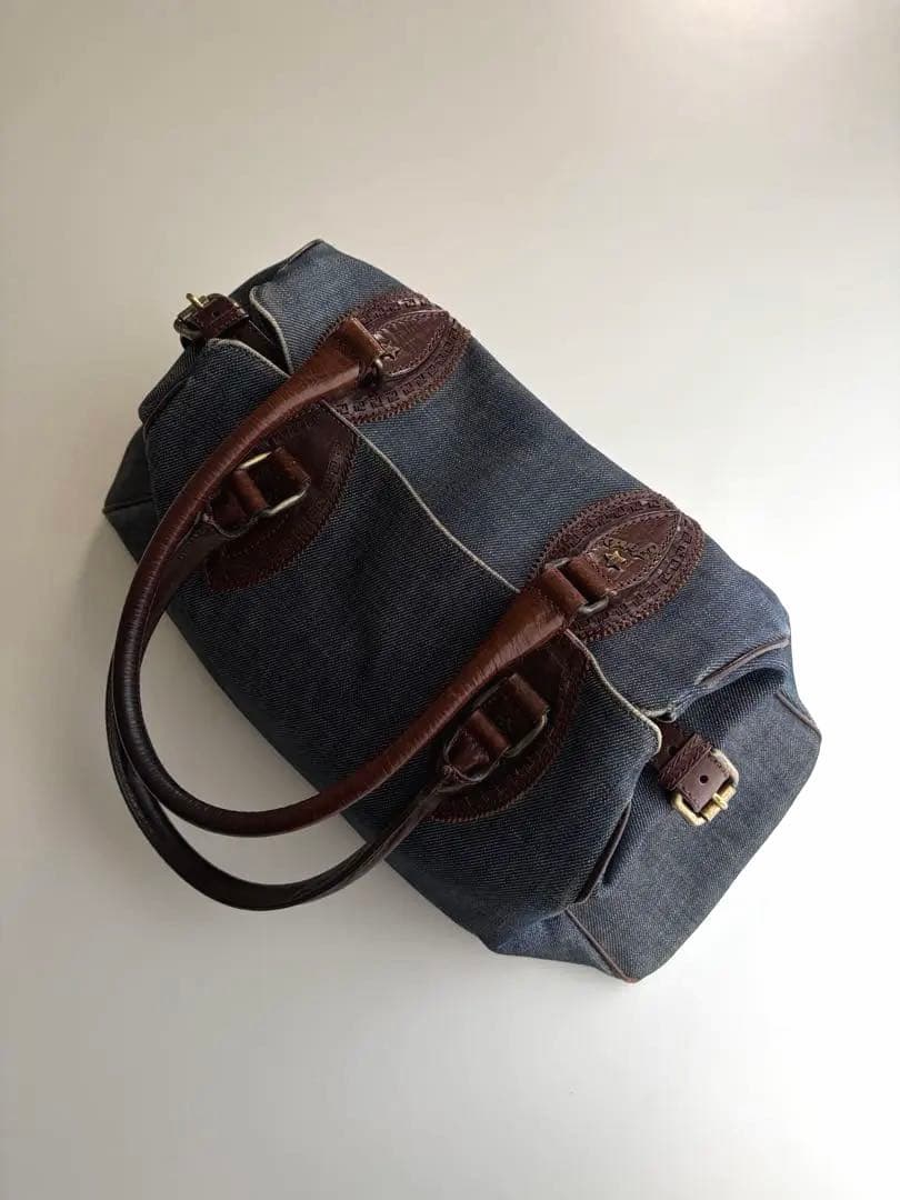 Ice FENDI Etnico Shoulder Bag