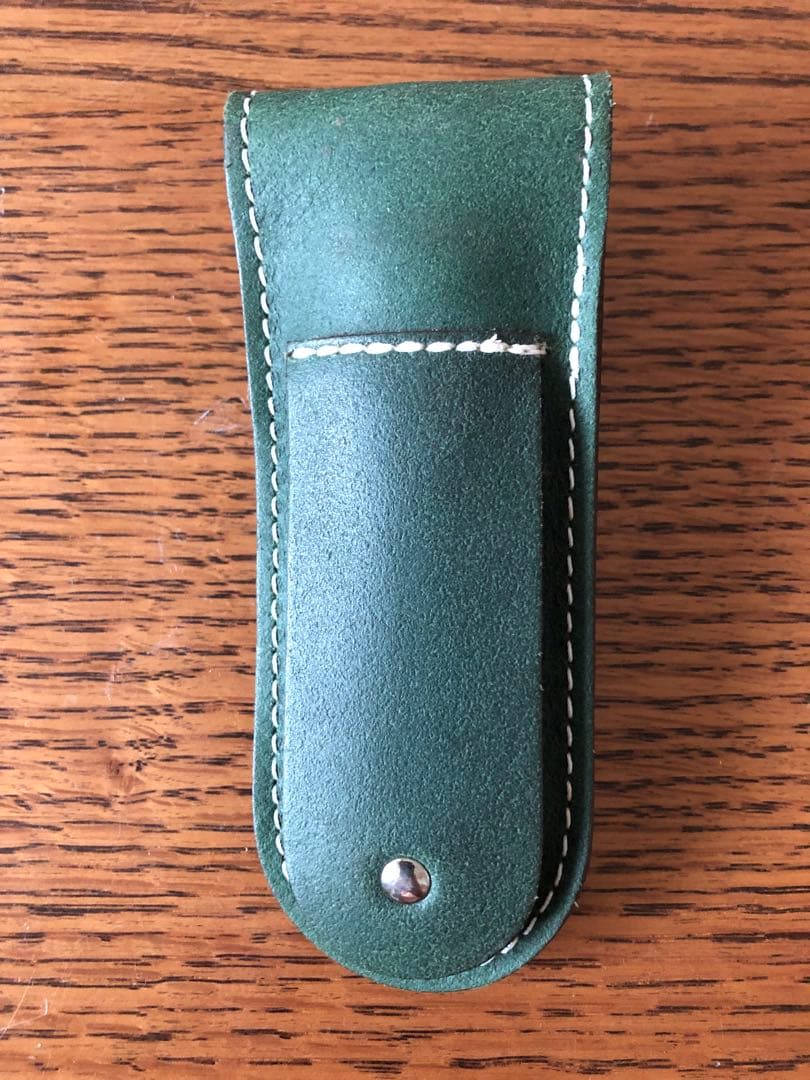 Shateau Laguiole ソムリエナイフ　革製ケース付