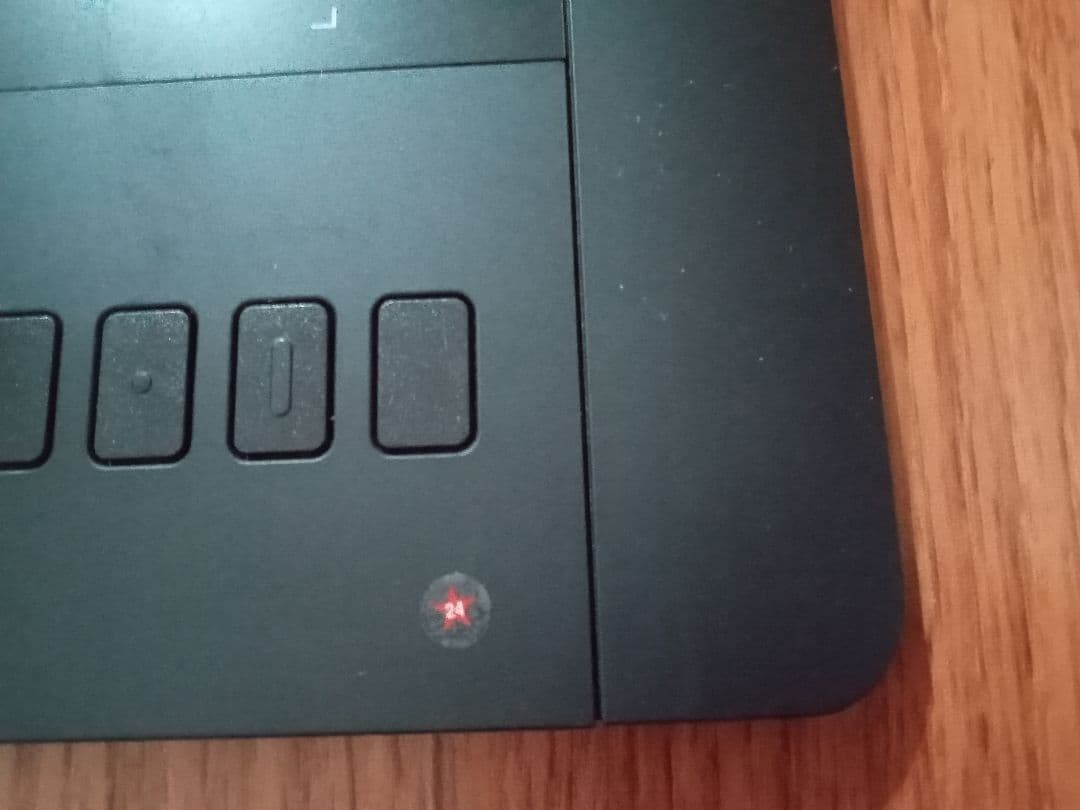 Wacom Intuos Pro Medium (PTH-651) タブレット