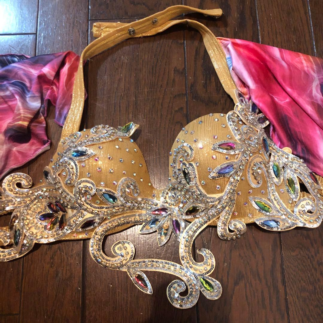 新春SALE再お値下げ ベリーダンス セットアップ フリル付き