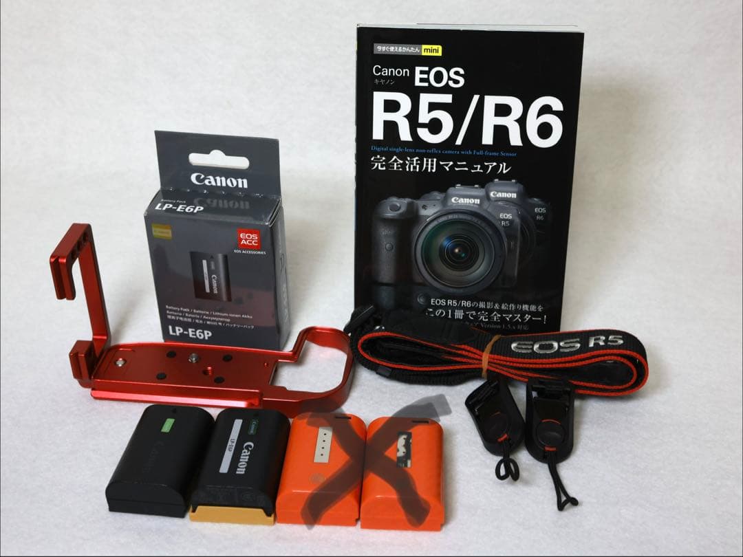 美品❗️Canon EOS R5 本体　アクセサリー付属レリーズ回数3000以下❗️