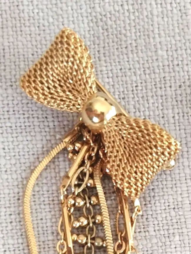 ☆レア品☆LOUIS VUITTON ブローチ リボン　②