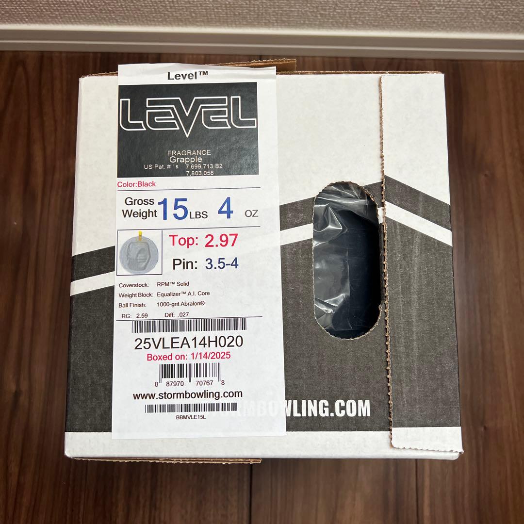 LEVEL(レヴェル)　storm 新品未使用　15ポンド