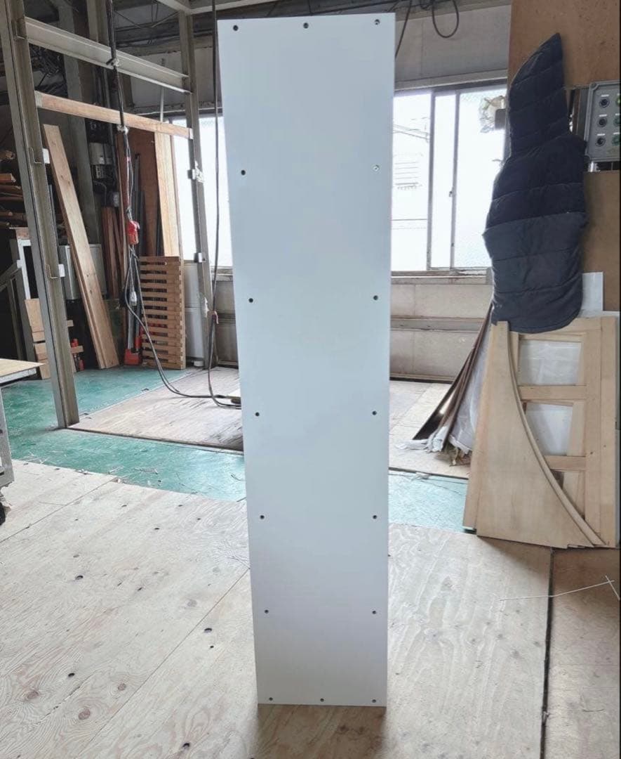 組立完成品スニーカーラック ウォールシェルフ