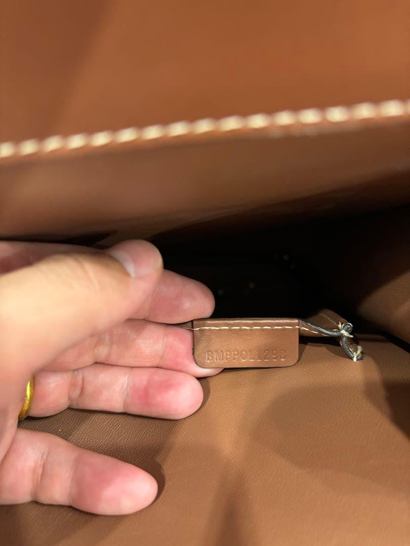 M*N様 美品バーバリー トップステッチ クロコ型押し ハンド/ショルダーバッグ