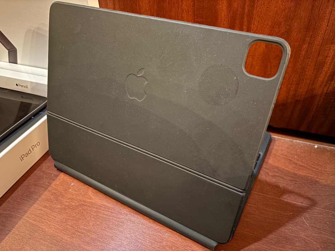 【美品セット】売り切りiPad Pro 12.9インチ第6世代（256GB）