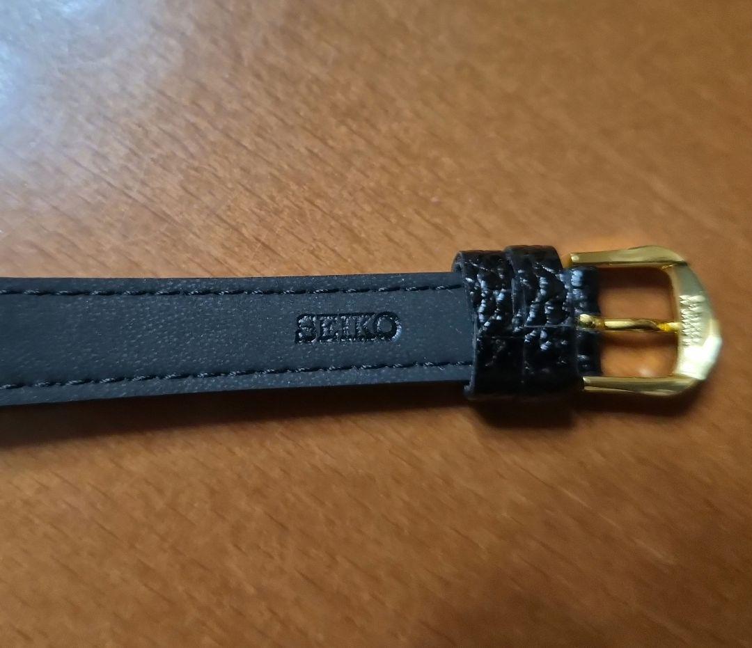 セイコーノイエ　腕時計レディース　オーバル黒革ベルト1F21-5B70