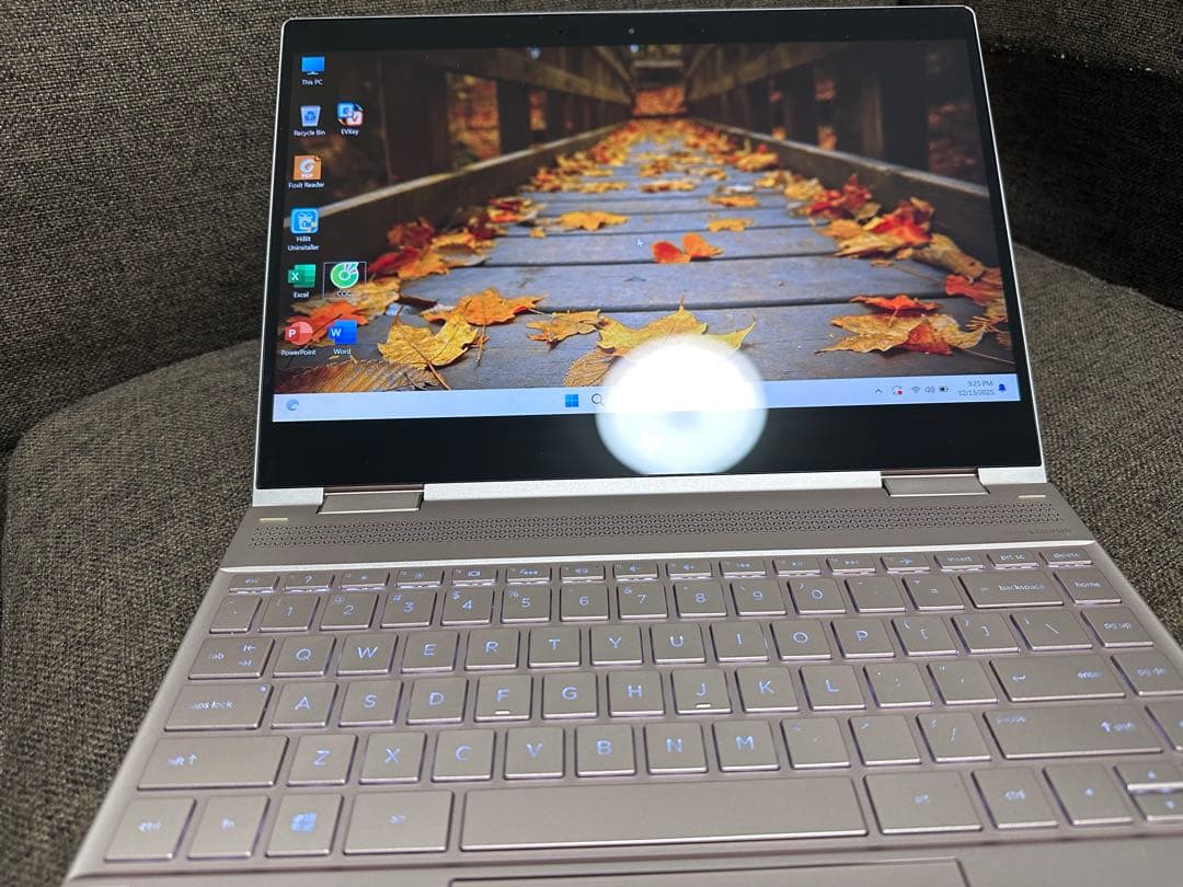HP Spectre x360 2-in-1 バッテリー　100% office