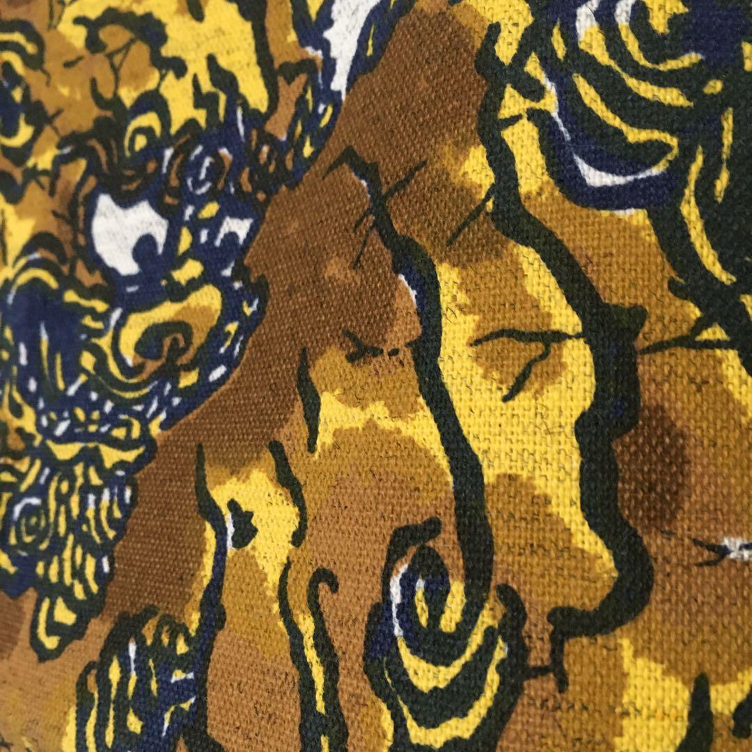 沖縄　のれん　シーサー