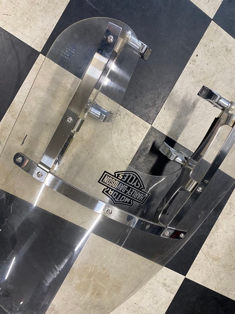 ハーレー　シールド　fxdl ローライダー　ダイナ　ソフテイル　883