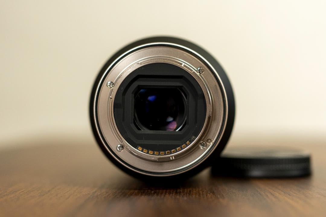 Tamron 18-300mm F3.5-6.3 ソニーEマウント