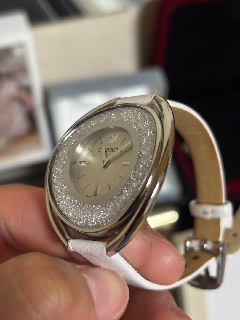 定価49800円　swarovski 腕時計