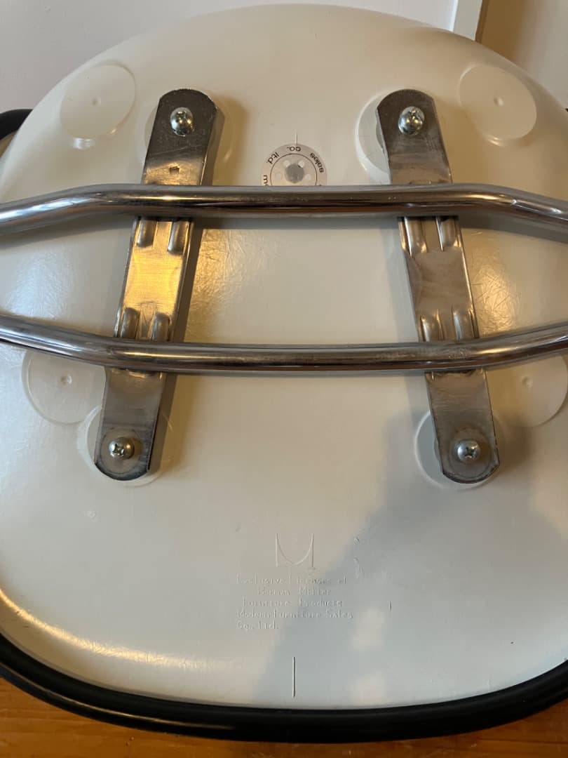 EAMS Sideshell Stacking Base イームズチェア 3脚