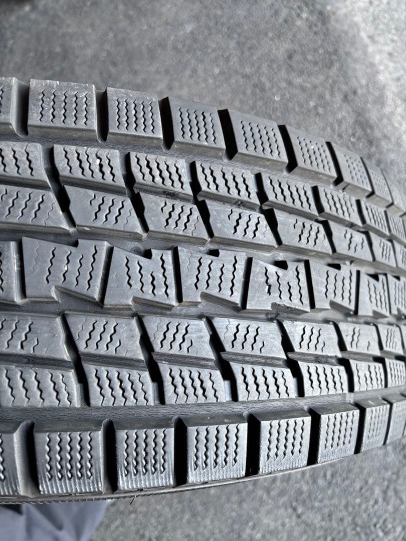 ◇送料込み◇ 225/70R16 中古スタッドレス新品ホイール4本