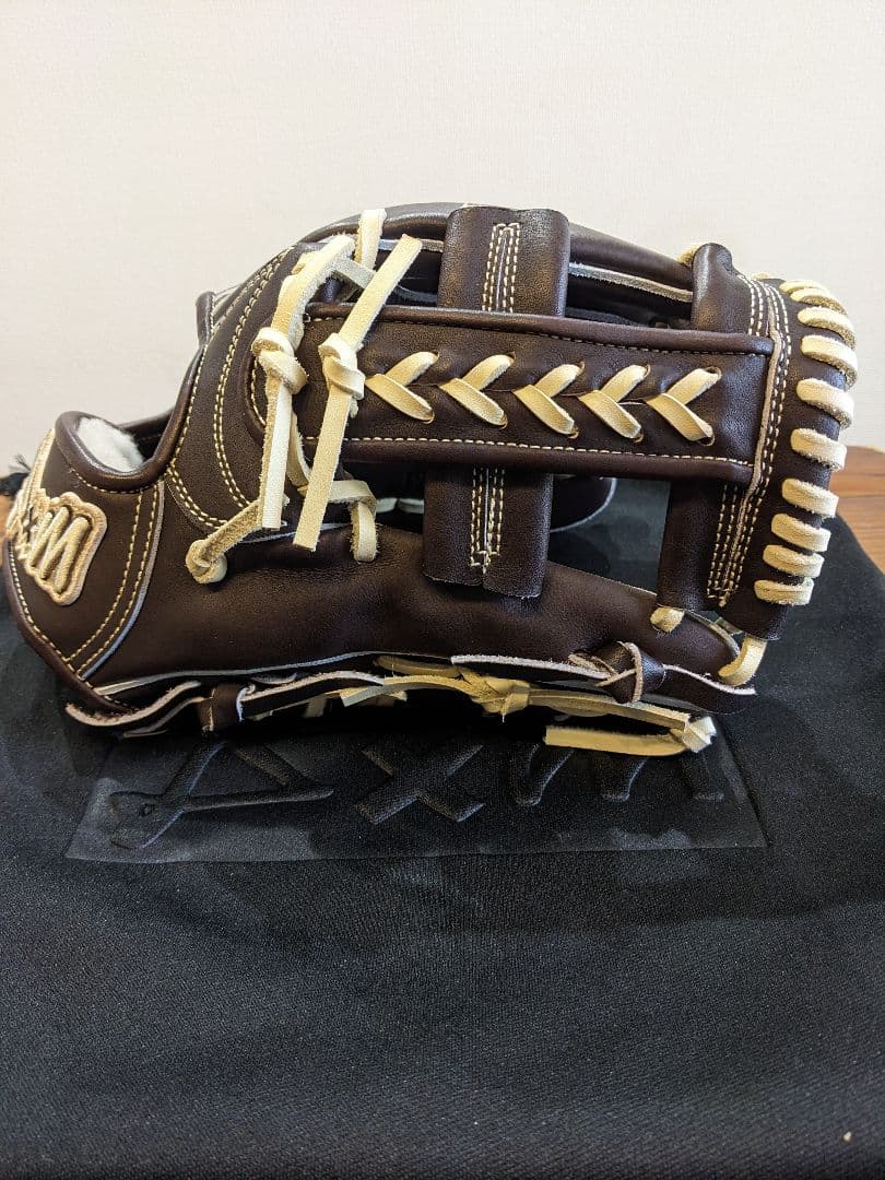 ☆ラブリー☆未使用☆D×M ディーバイエム☆硬式グローブ I200