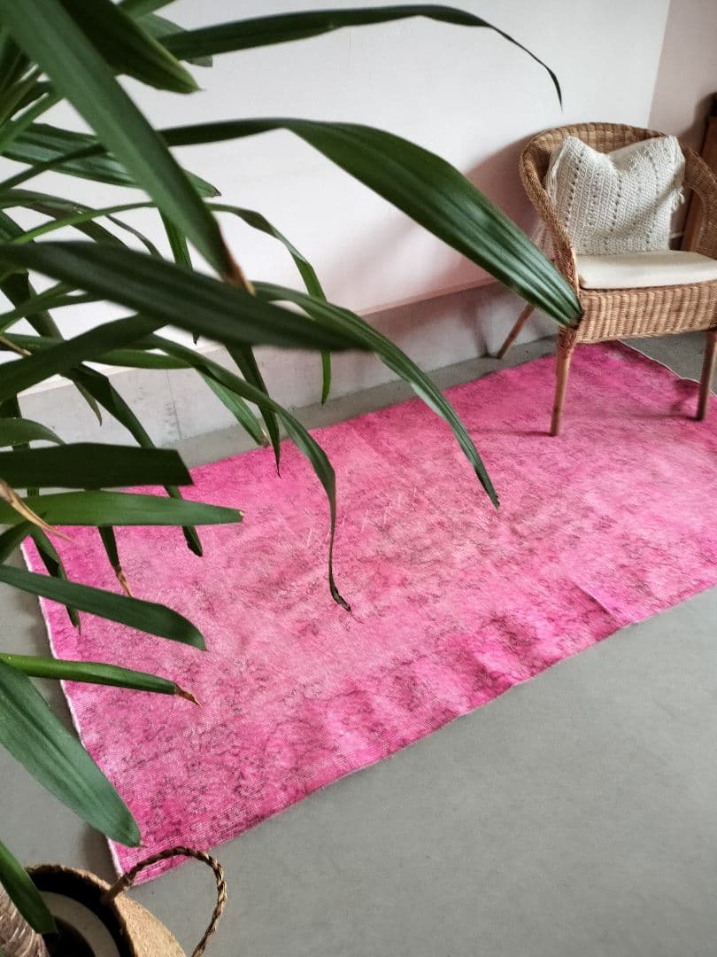 【よし乃】レア/キャンディピンクのヴィンテージトルコラグ　No.663