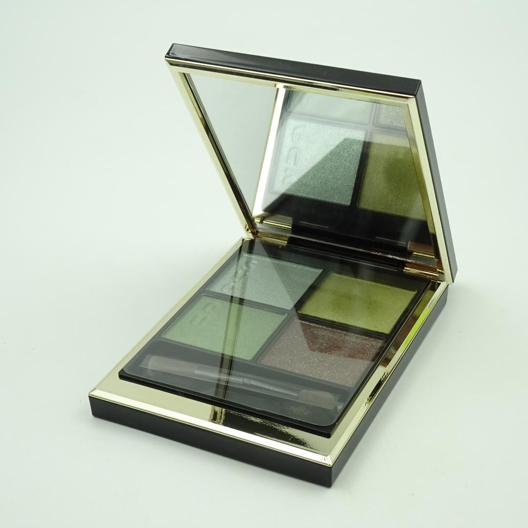 SUQQU　スック　シグニチャー　カラー　アイズ　124