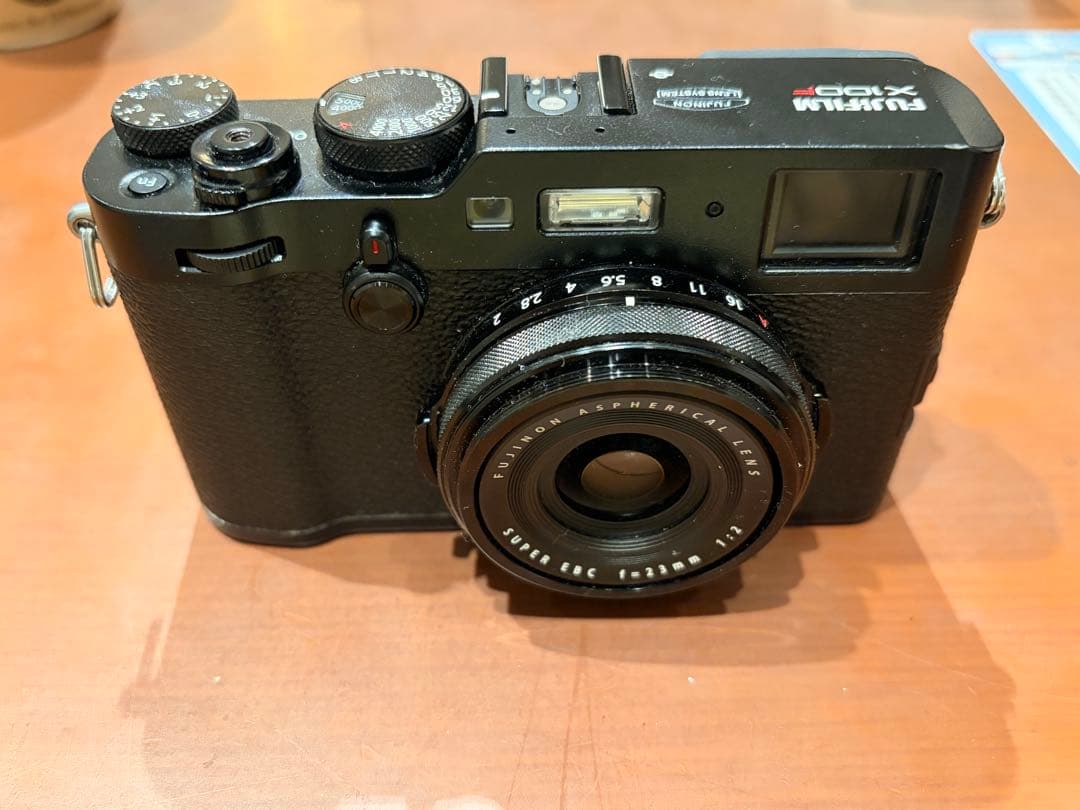デジタルカメラ FUJIFILM X100f