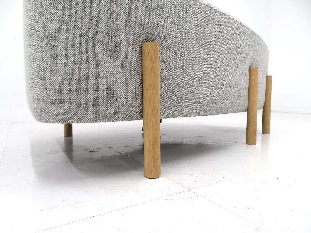 展示品　カリモク　ドラドラ　北欧　オーク材　ソファ サイドテーブル　付き