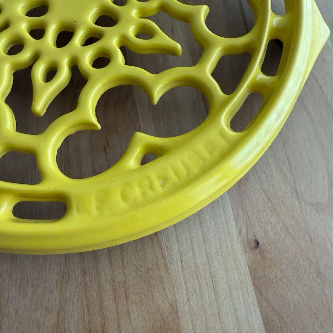 ココ　LE CREUSET 鍋敷き　イエロー　ル・クーゼ
