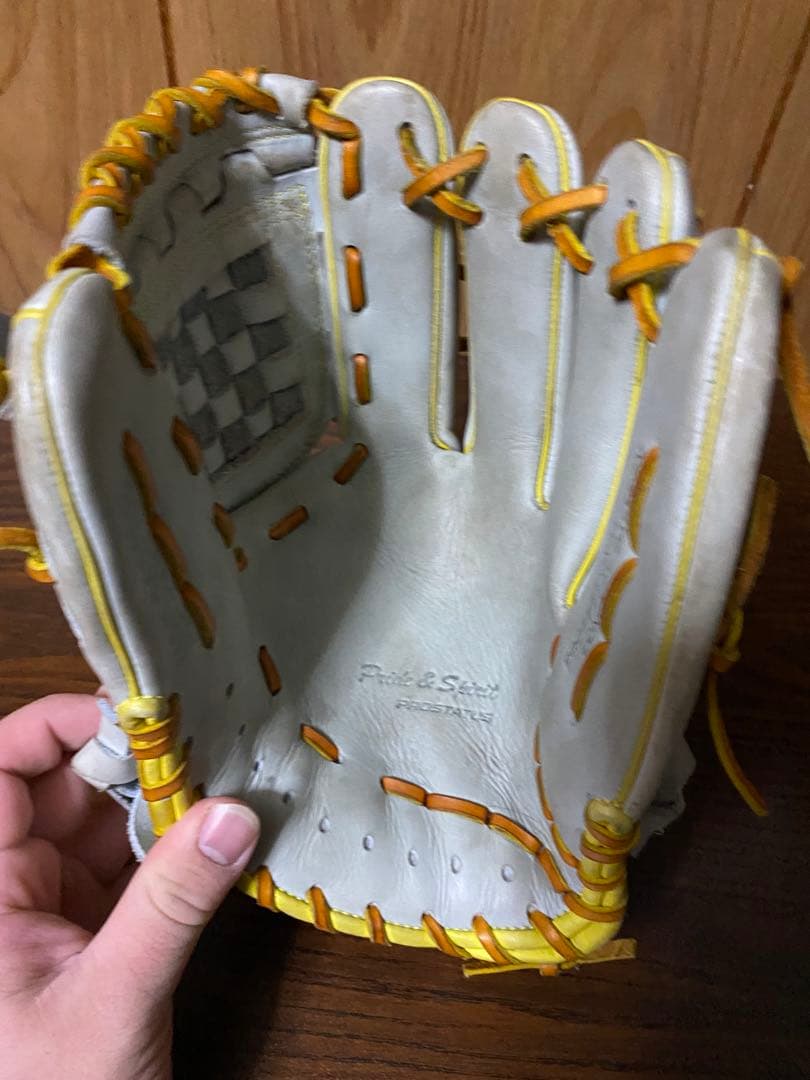 ZETT軟式内野手用グローブ