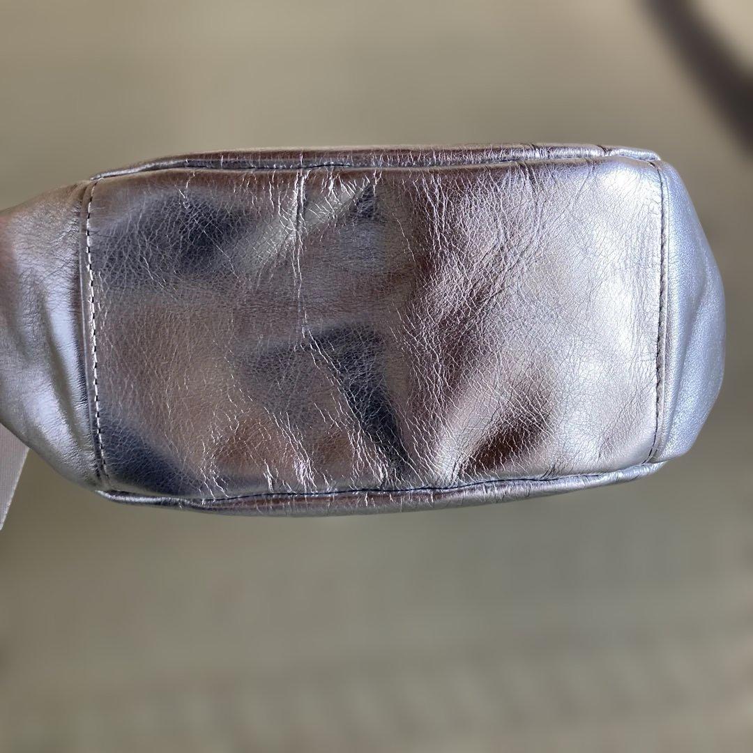 ラシットソフトレザーラウンドショルダーバッグ