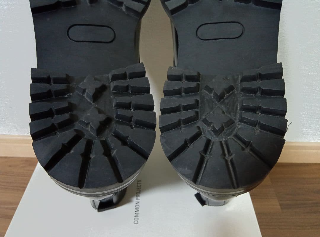 【美品】コモンプロジェクト　ブーツ　41　ブラック　黒　本革　イタリア製　高級