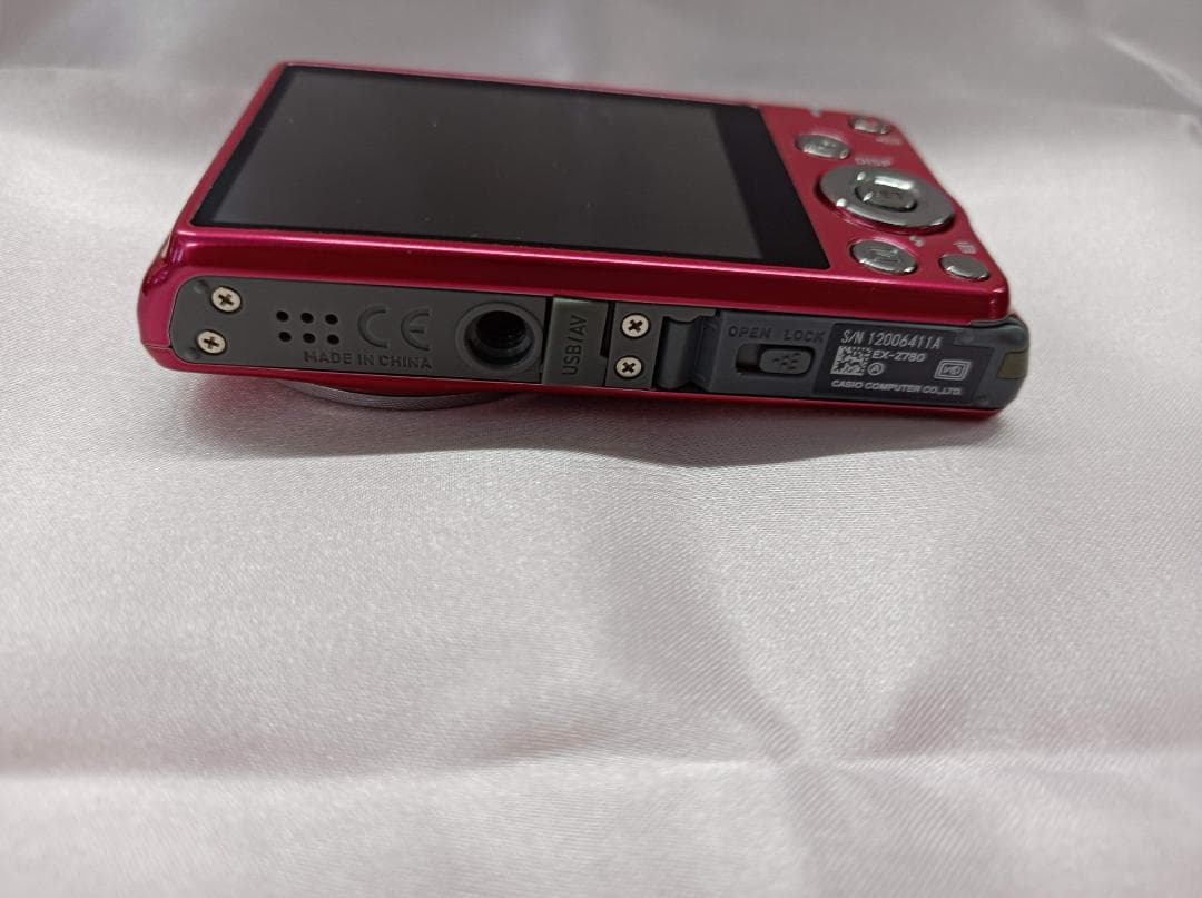 都《EEPWF》カシオ　EXILIM　 EX-Z780　コンパクトデジタルカメラ