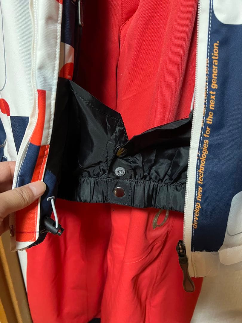 美品！オンヨネ　スキーウェア　上下