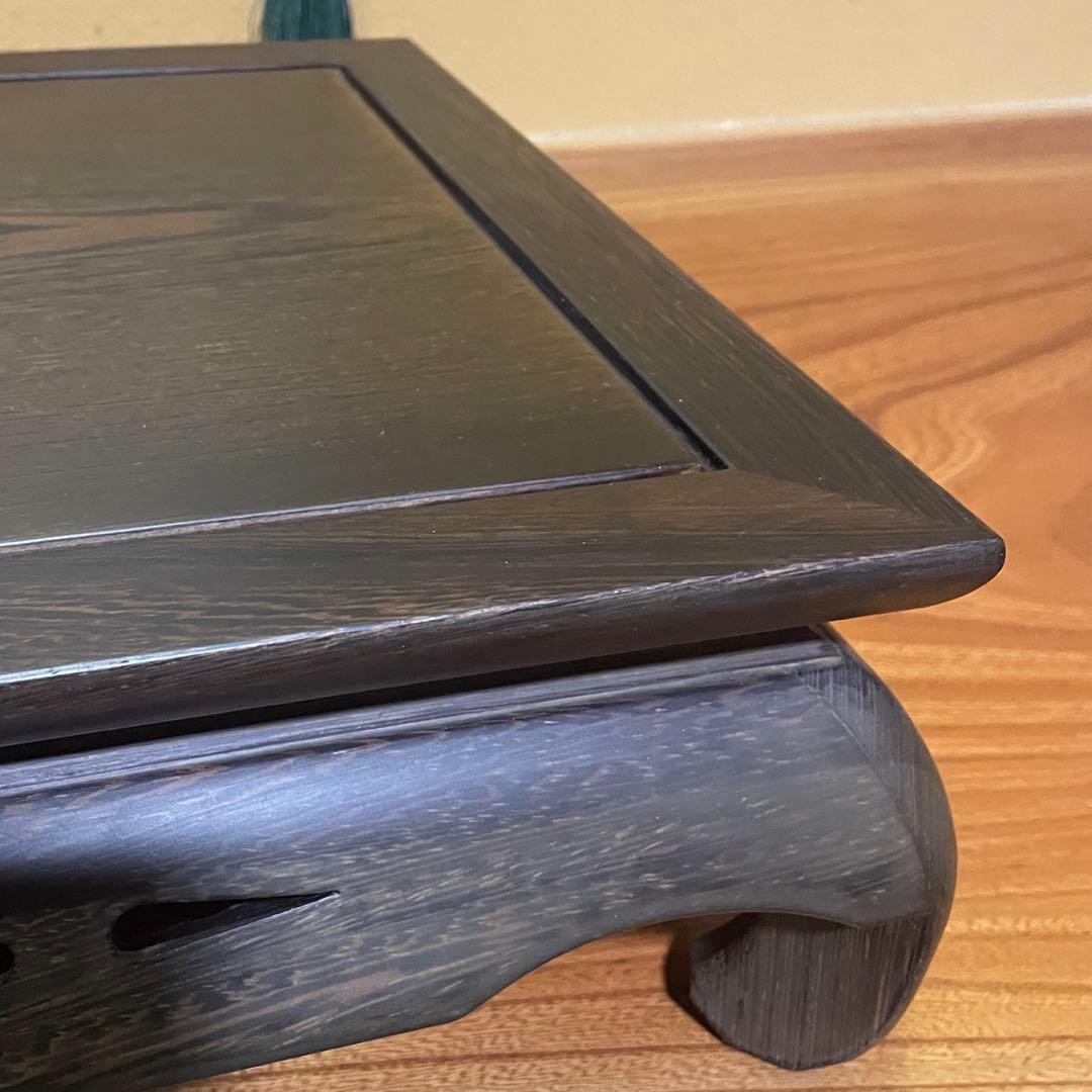 唐木(縞黒檀）の透かし彫り花台・盆栽飾り台