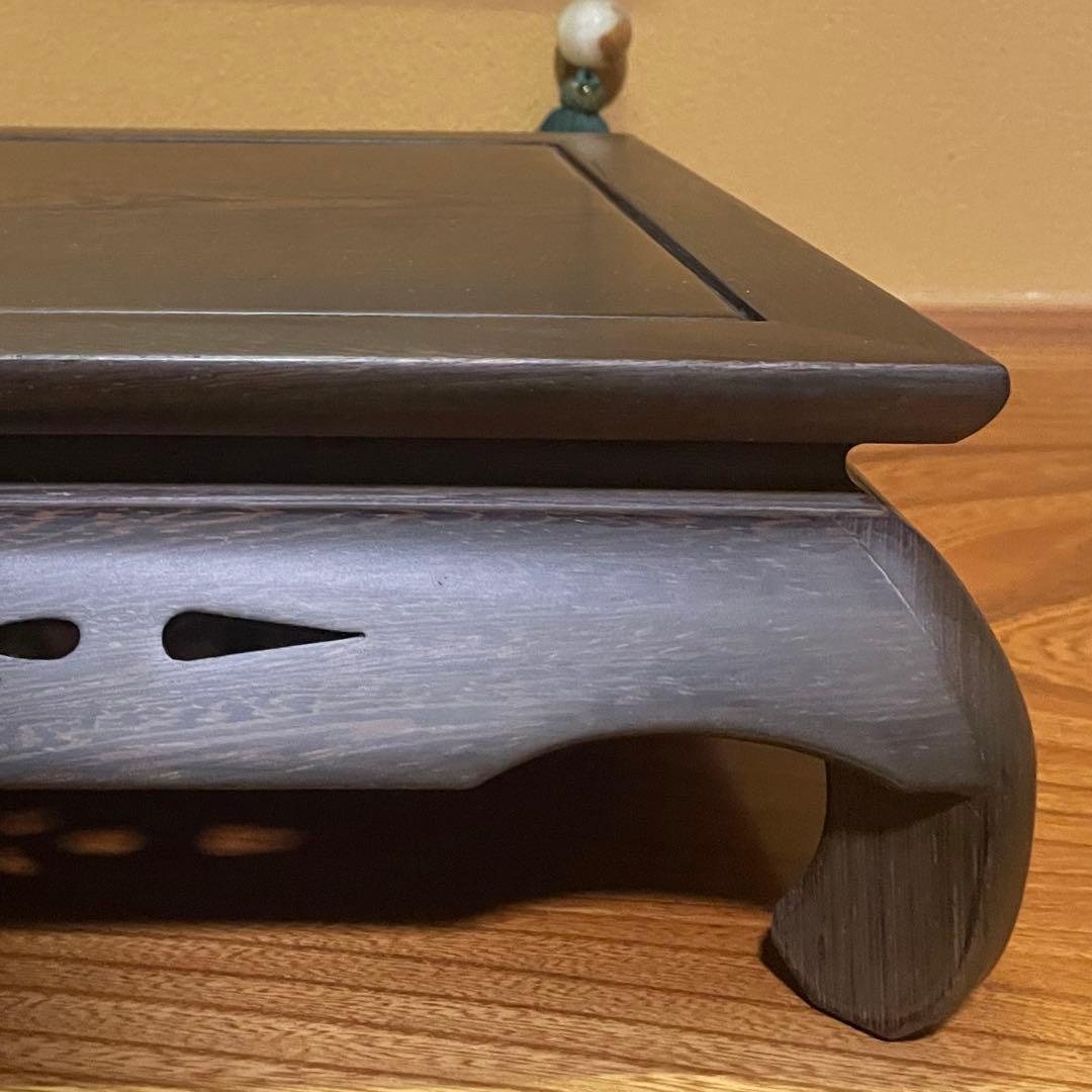 唐木(縞黒檀）の透かし彫り花台・盆栽飾り台