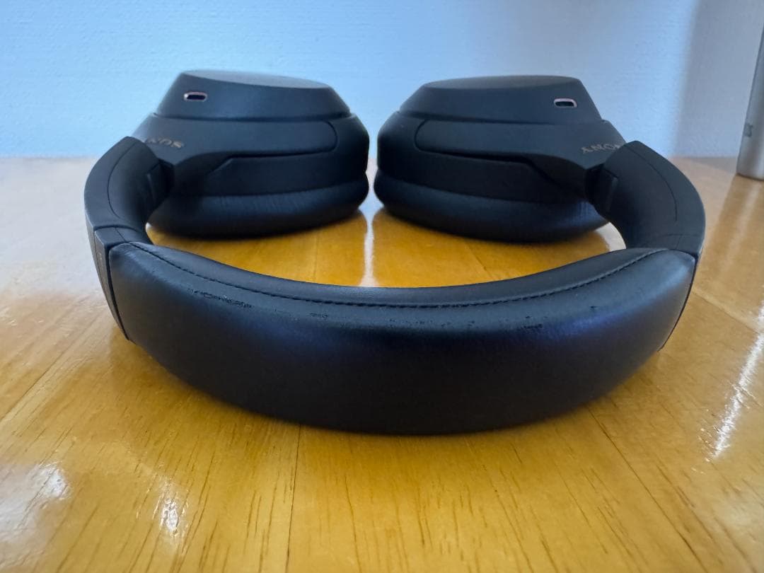 美品 SONY WH-1000XM4 ブラック ソニー ワイヤレスヘッドフォン