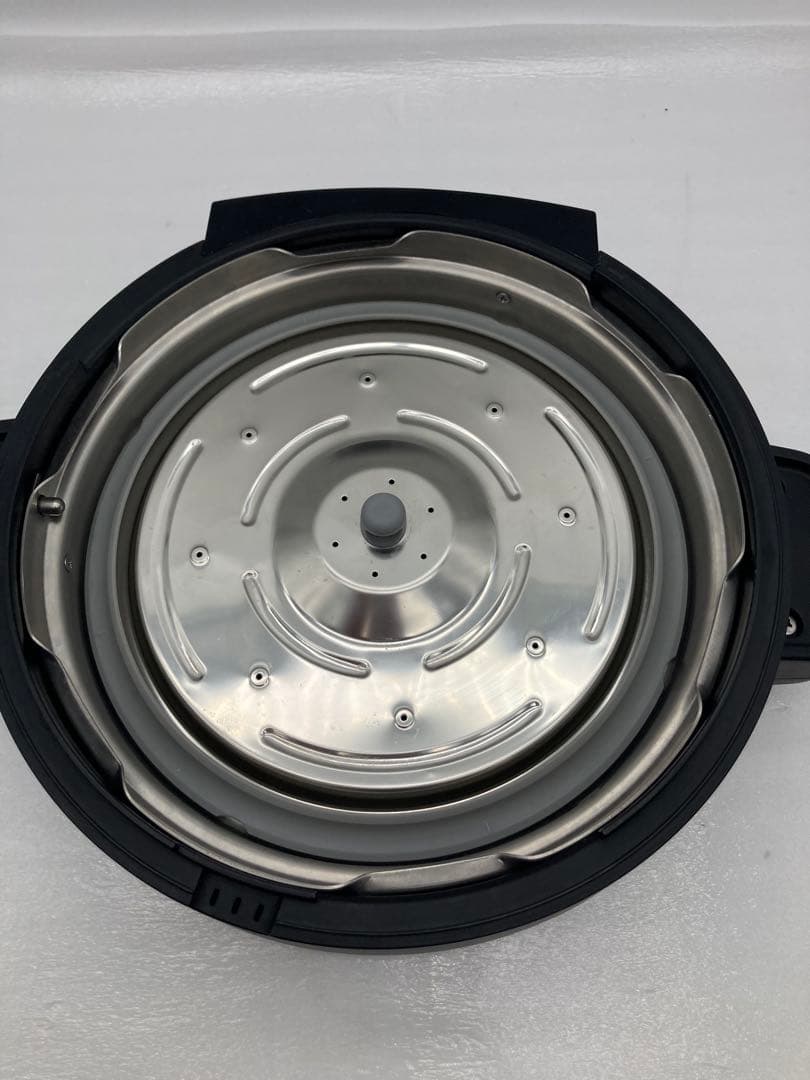 し*き様 Panasonic　電気圧力鍋　NF-PC400　2024年製　パナソ