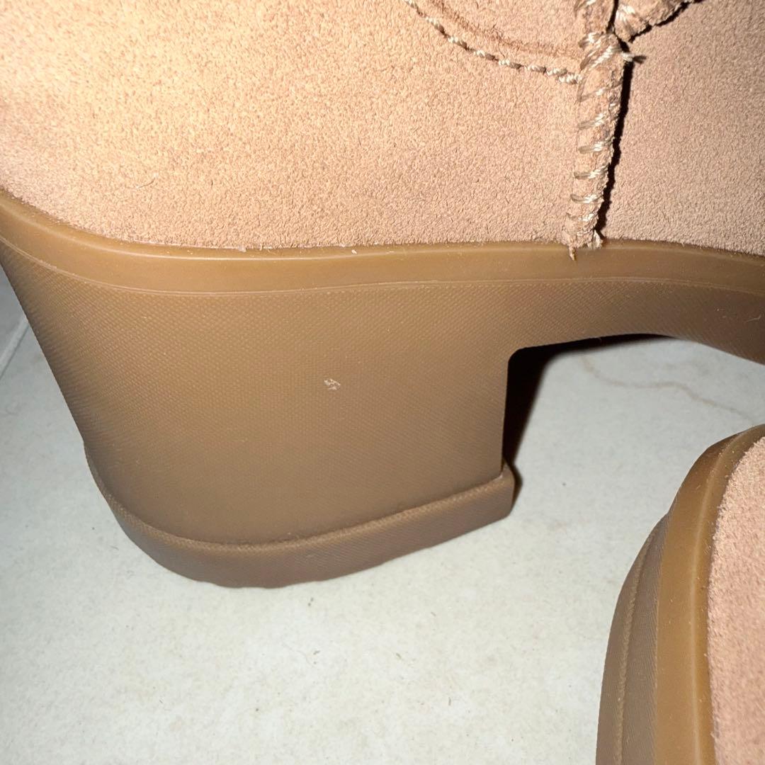 UGG モクシーチェルシー　厚底　ムートンブーツ　25cm