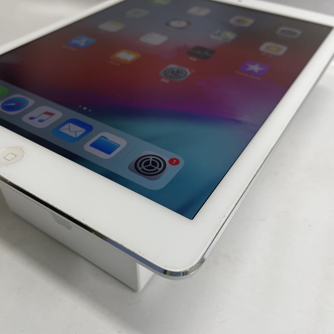 3台セット①iPhoneSE2 ② iPad Air③iPad mini2