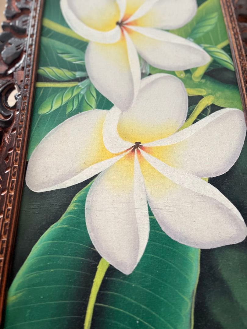 まるもり　　プルメリアの絵画（彫刻フレーム付き）