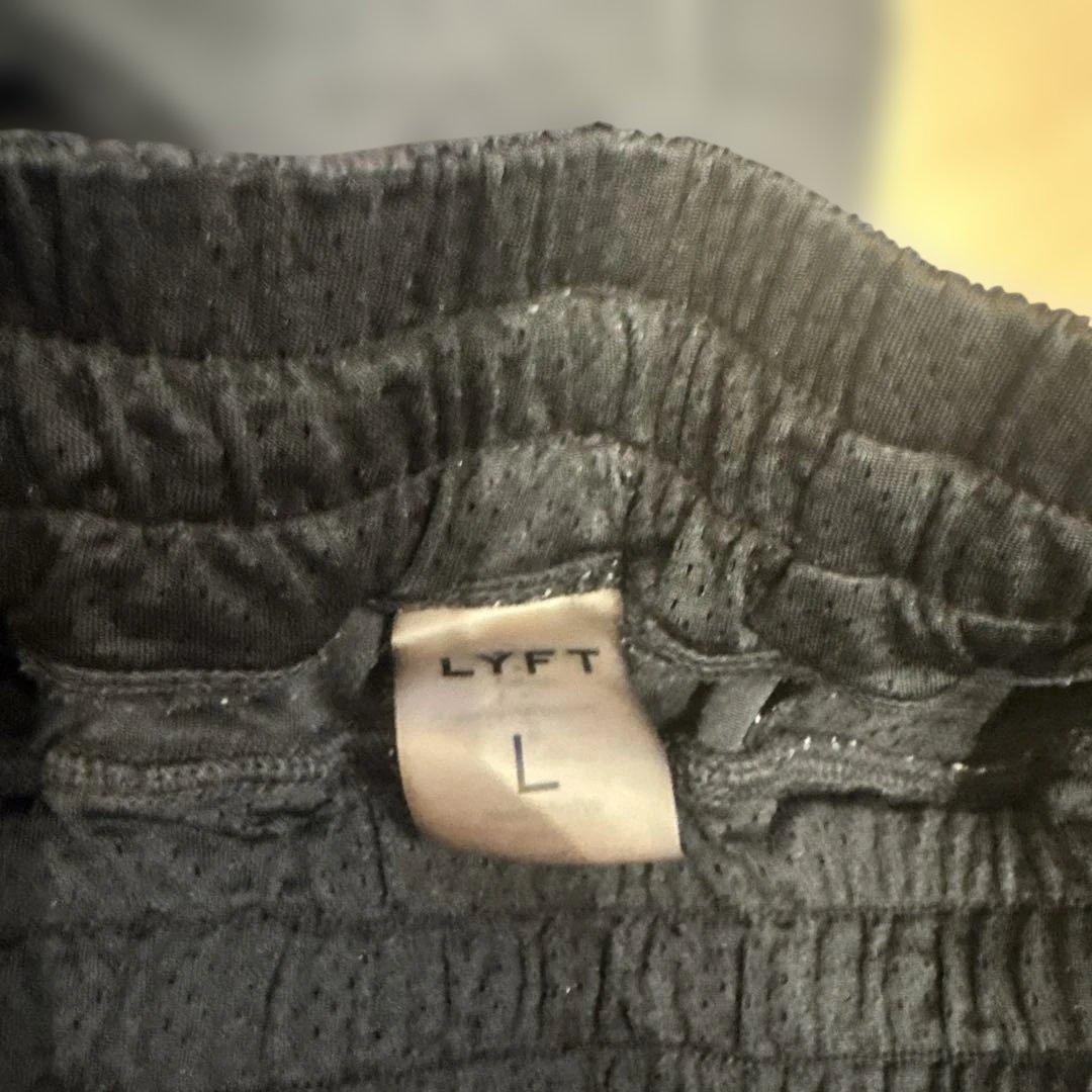 LYFT ブラック Tシャツ ショートパンツ セット Lサイズ