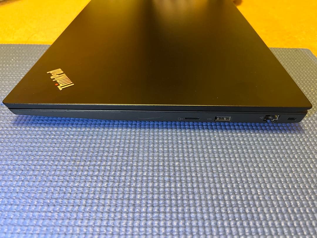 ThinkPad AMD Ryzen 5 3500U 15.6インチ